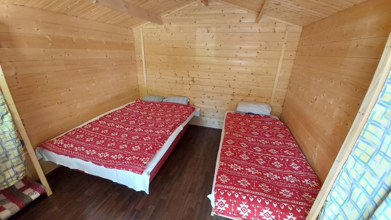 Natural Glamping Eco-tiny House